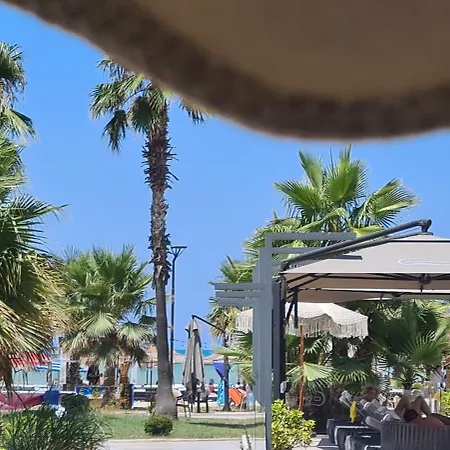 Apartment Neell Golem (Tirana)